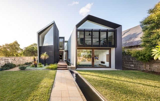 Se você busca por projetos de casas com design inovador, com certeza esta deve ser uma opção a se considerar Se você busca por projetos de casas com design inovador, com certeza esta deve ser uma opção a se considerar