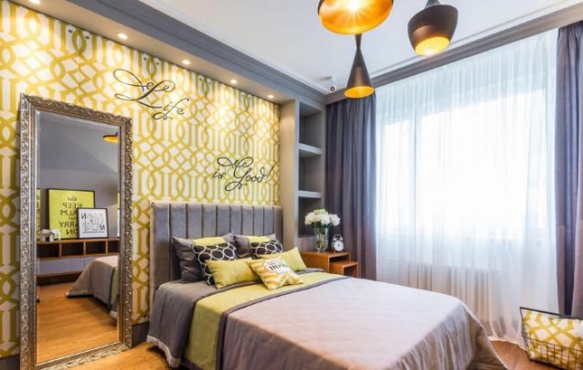 Uma opção maravilhosa que reúne diversos truques para um pequeno quarto Uma opção maravilhosa que reúne diversos truques para um pequeno quarto